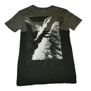 American Eagle Outfitters Men's Short Sleeve T-Shirt Sz XS Black Gray